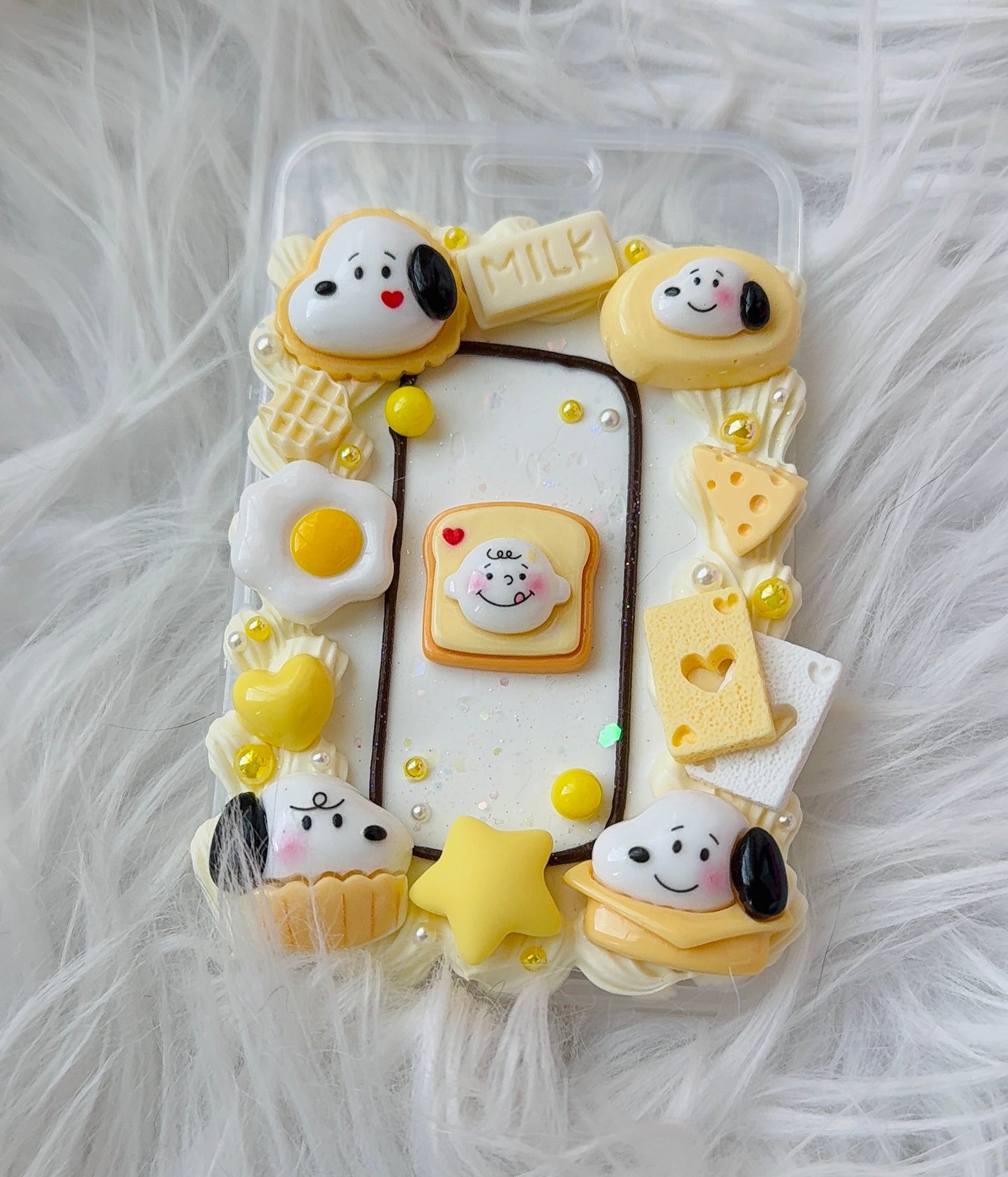 Card Holder - Yellow Snoopy