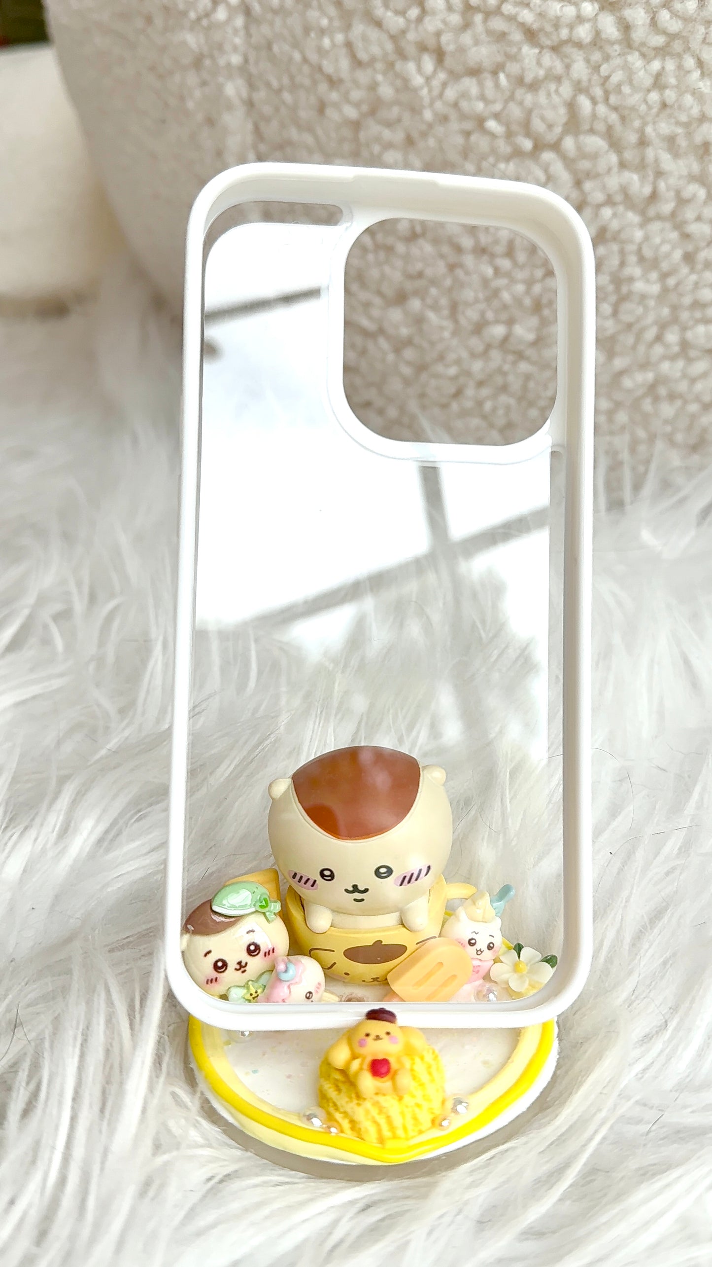 Phone Stand - Chiikawa x Sanrio
