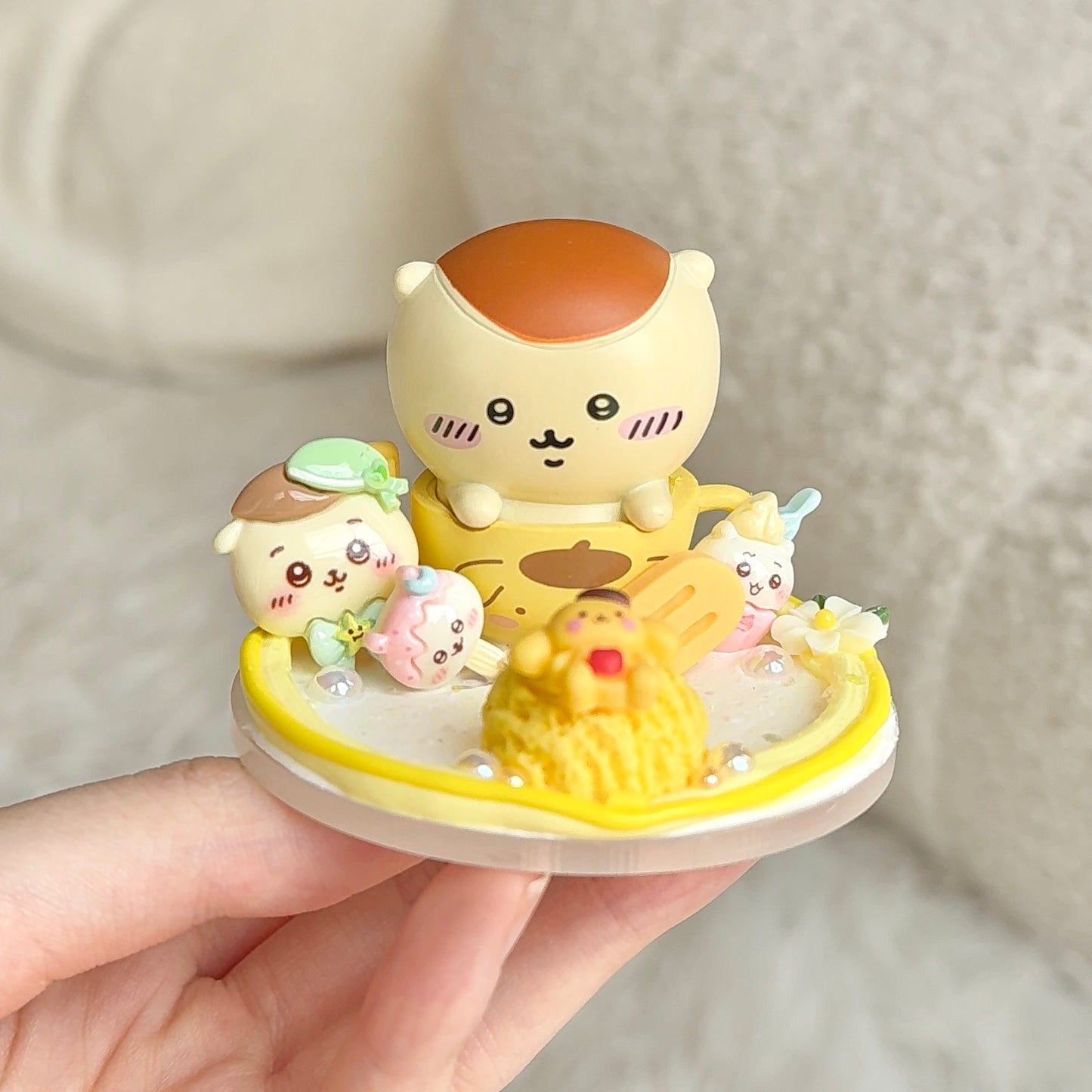 Phone Stand - Chiikawa x Sanrio