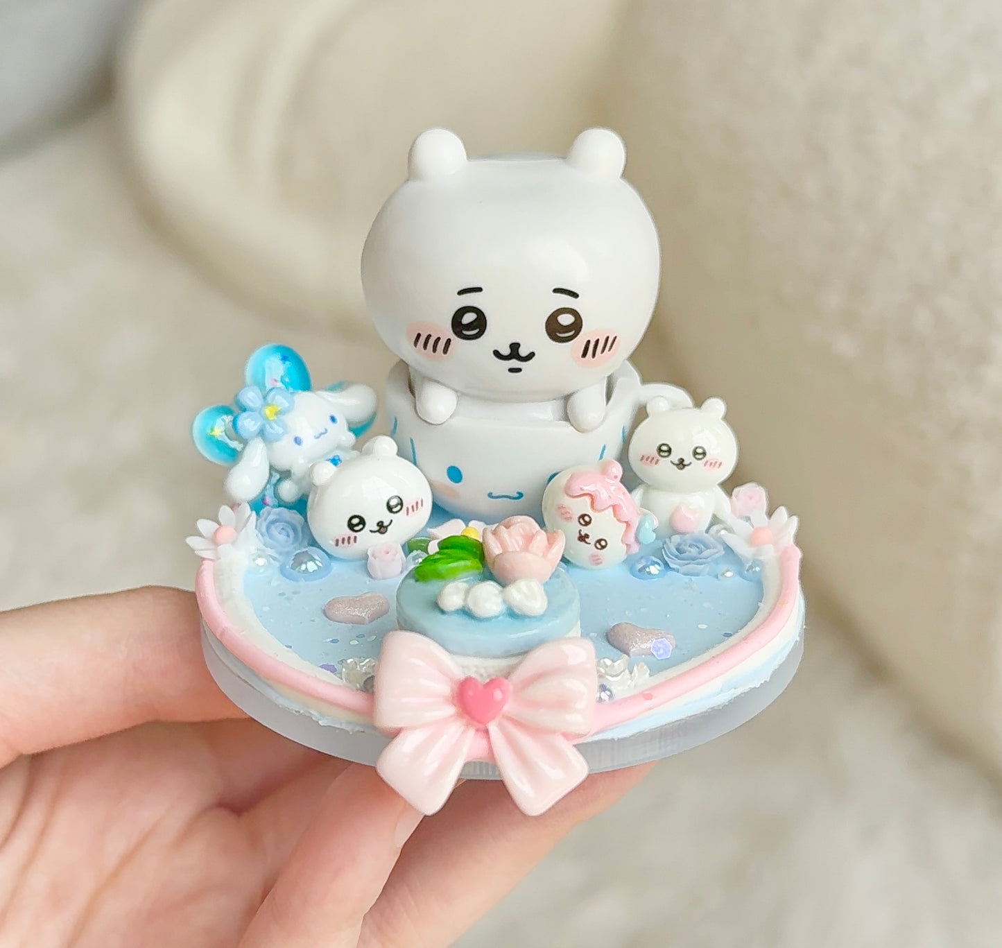 Phone Stand - Chiikawa x Sanrio