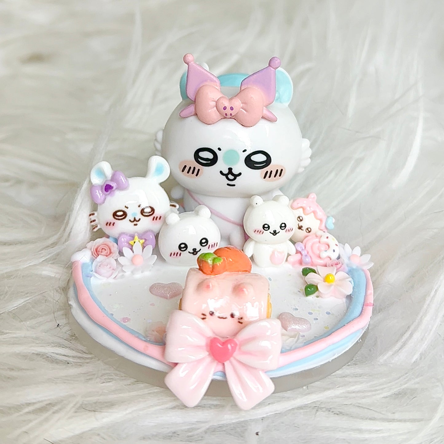Phone Stand - Chiikawa x Sanrio