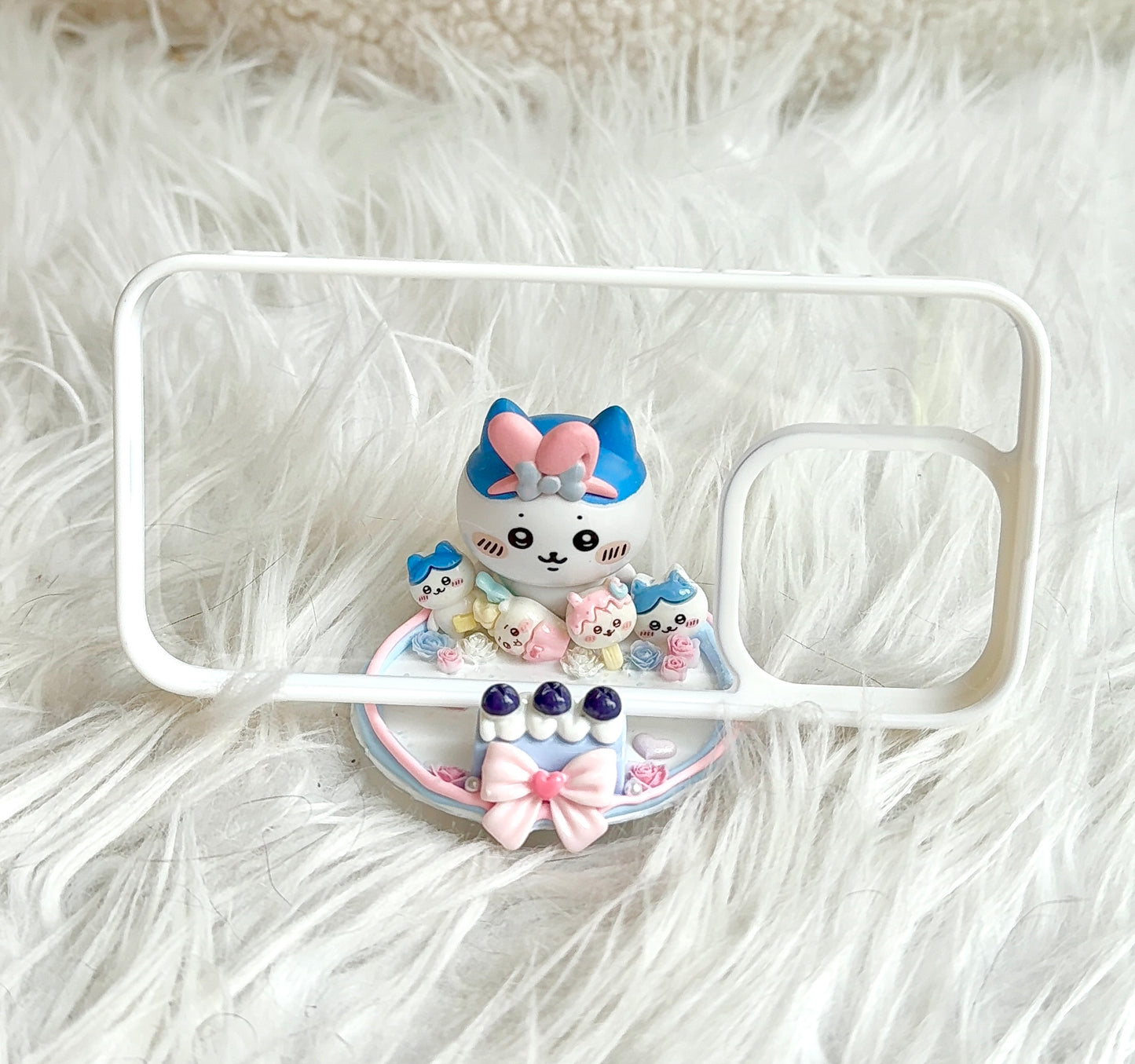 Phone Stand - Chiikawa x Sanrio
