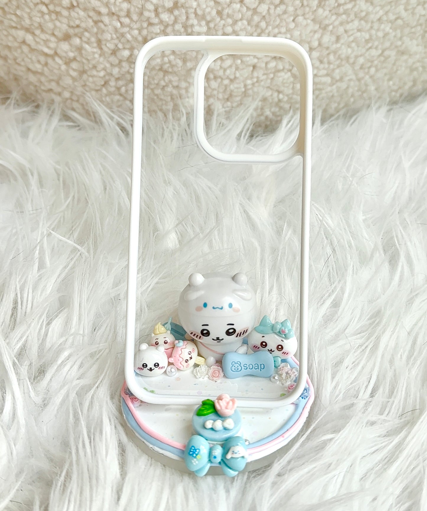 Phone Stand - Chiikawa x Sanrio