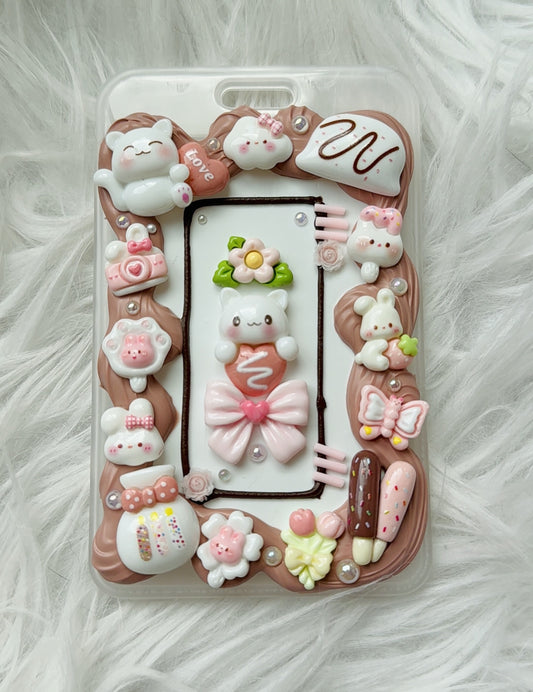 Card Holder - Kitty Latte